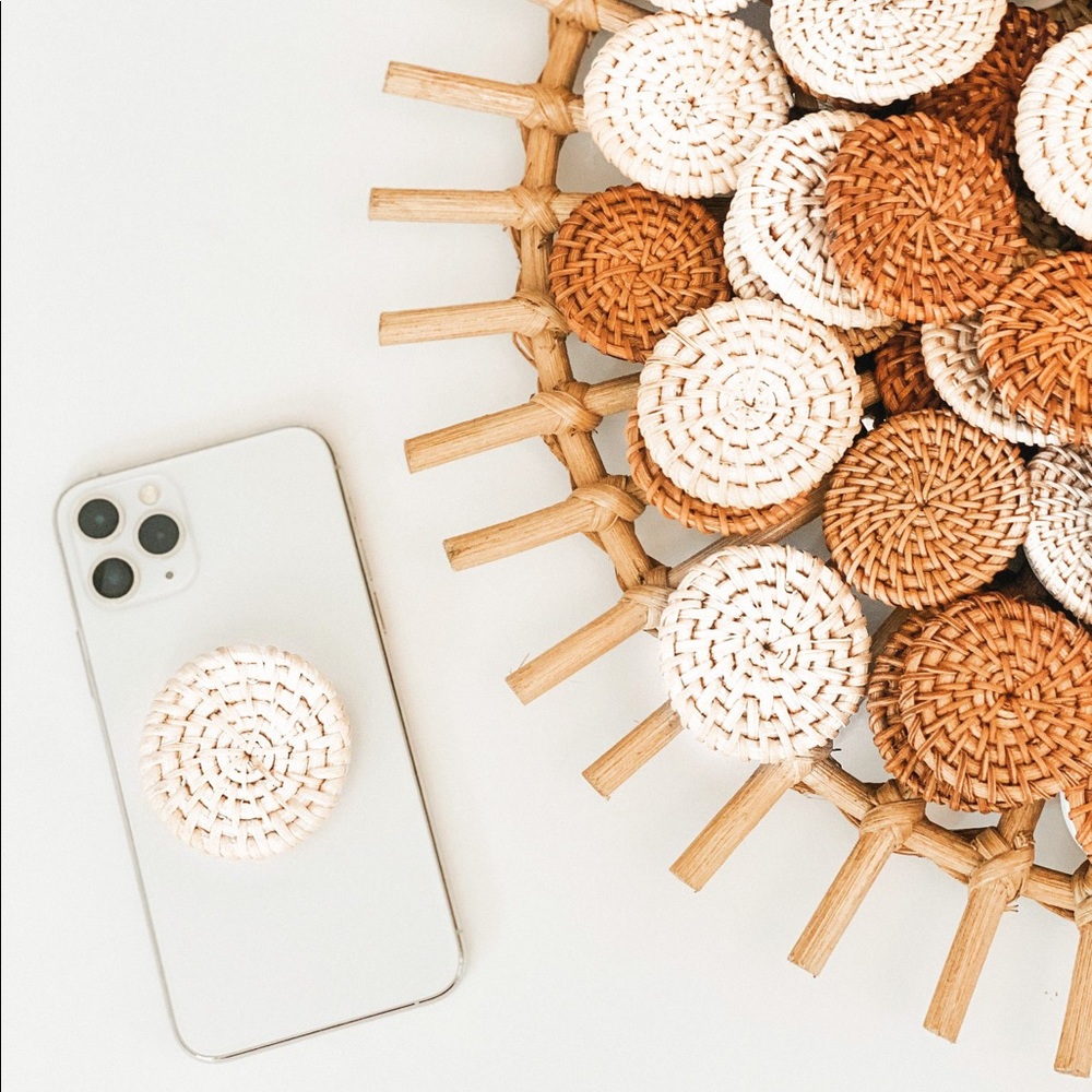 Boho Rattan Phone Grip - Picture 3 of 3